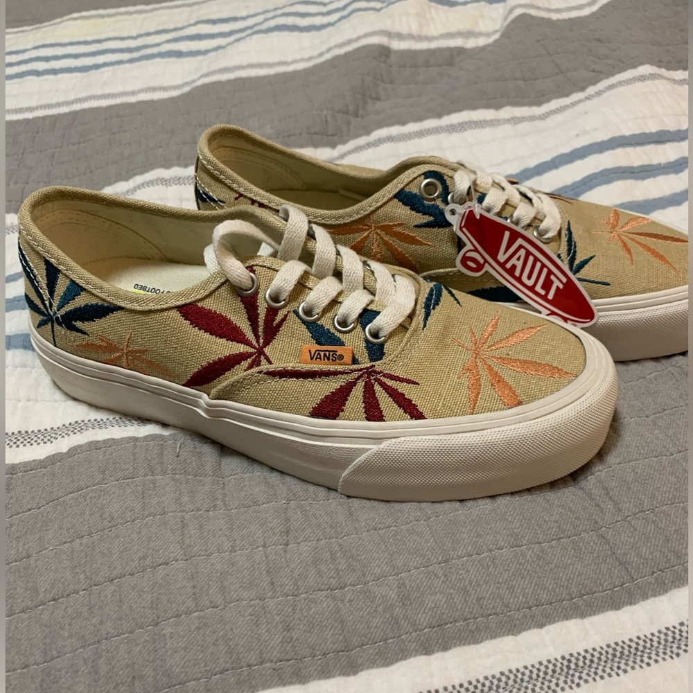 Vans Vault Authentic VR3 LX 420 "Positive Vibrations". Limited edition. Size 8